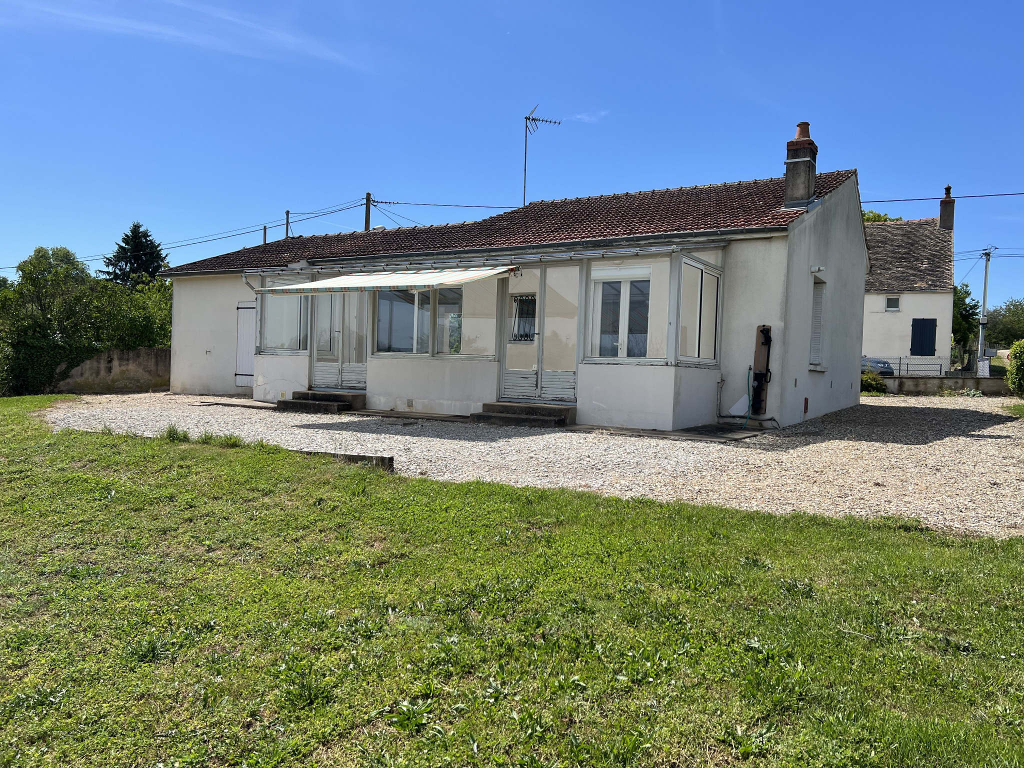 Maison avec grand terrain